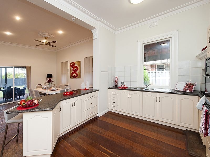83 Holland Street, Wembley WA 6014