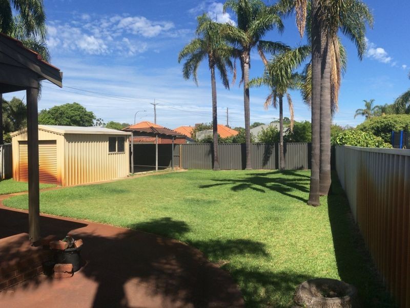 83 Holland Street, Wembley WA 6014