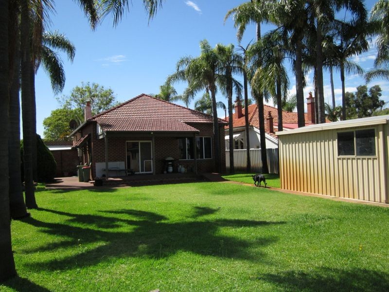 83 Holland Street, Wembley WA 6014