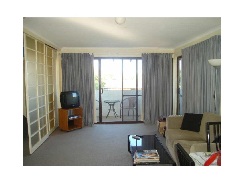 23/303 Cambridge Street, Wembley WA 6014