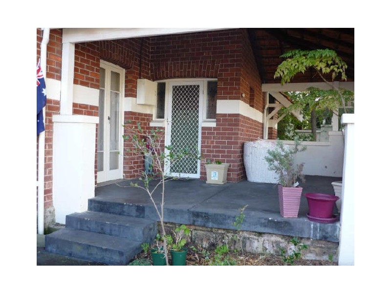 35 Essex Street, Wembley WA 6014