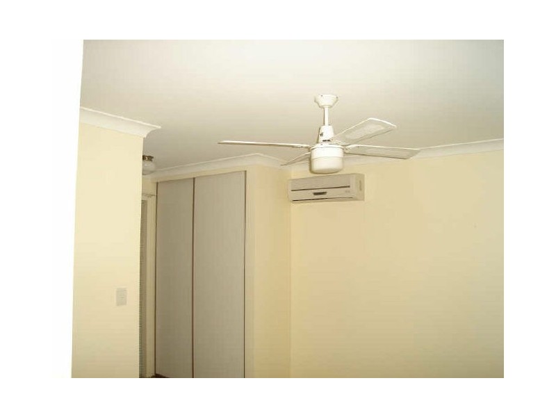 5/4 Waterway Court, Churchlands WA 6018