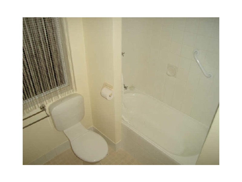 5/4 Waterway Court, Churchlands WA 6018