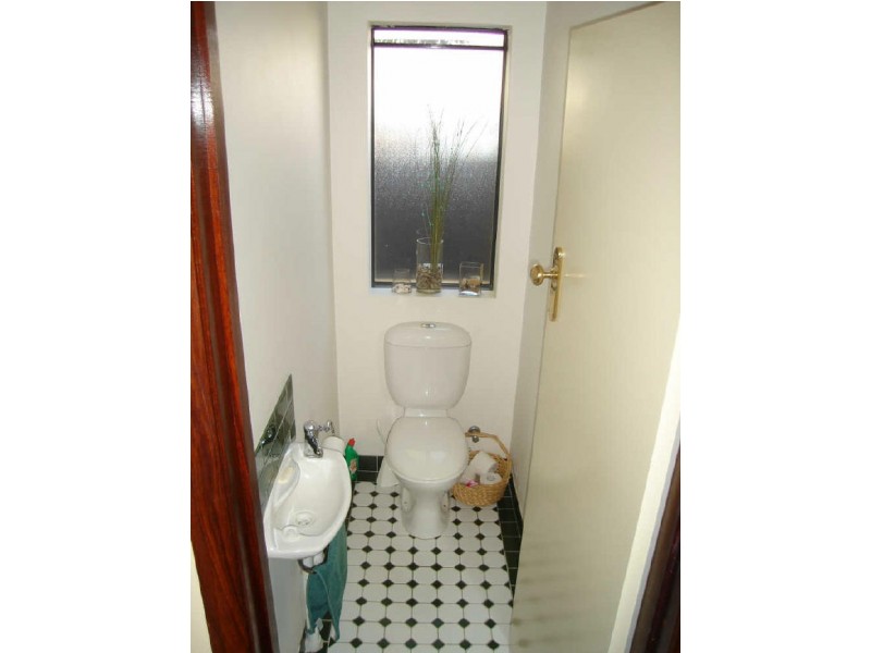 26 Herdsman Parade, Wembley WA 6014