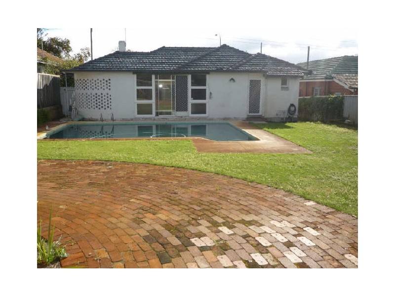 202 Harborne Street, Wembley WA 6014