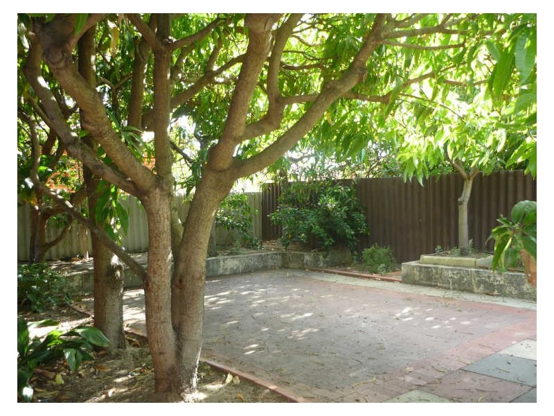 87 Holland Street, Wembley WA 6014