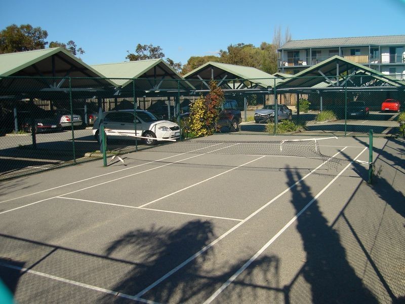 P15/125 Herdsman Parade, Wembley WA 6014