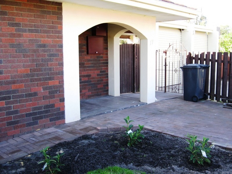 17 Roberta Street, Daglish WA 6008