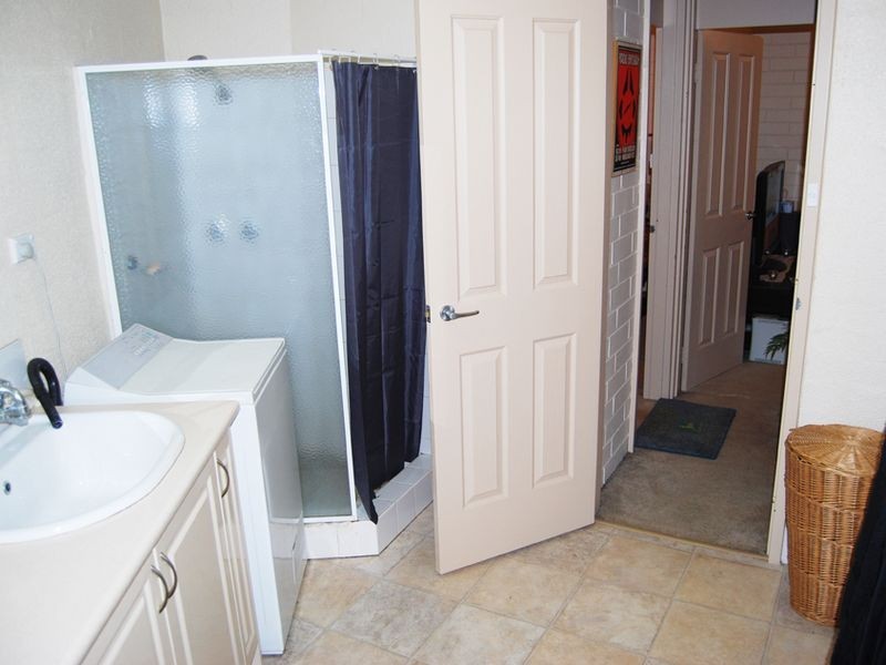 A16/49 Herdsman Parade, Wembley WA 6014