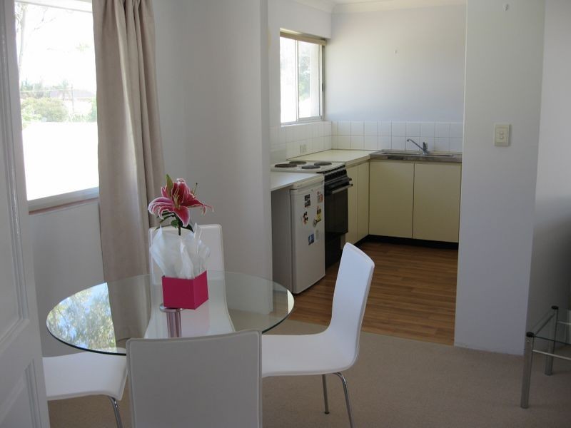 28/2 Waterway Court, Churchlands WA 6018