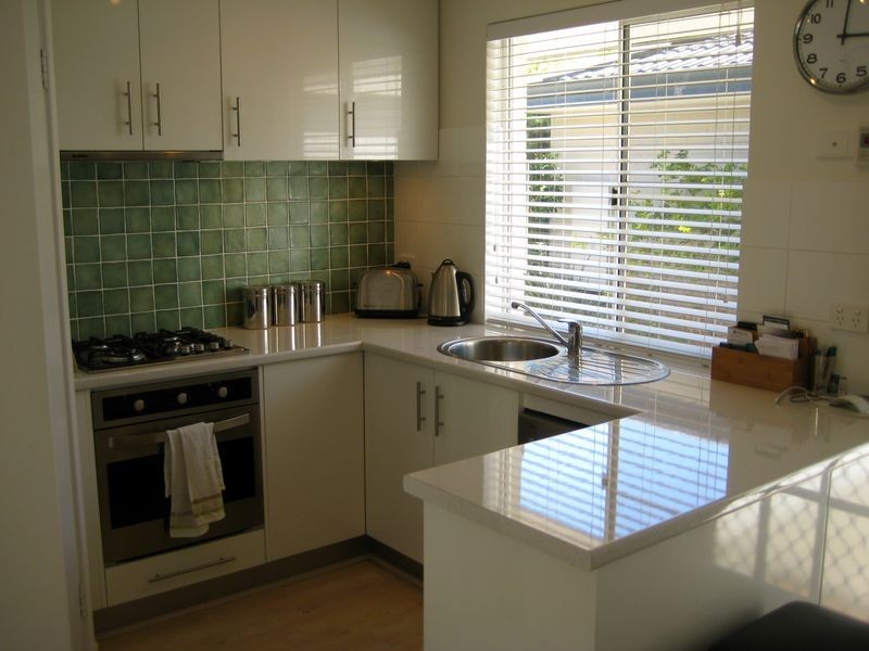 1/96 Green Street, Joondanna WA 6060