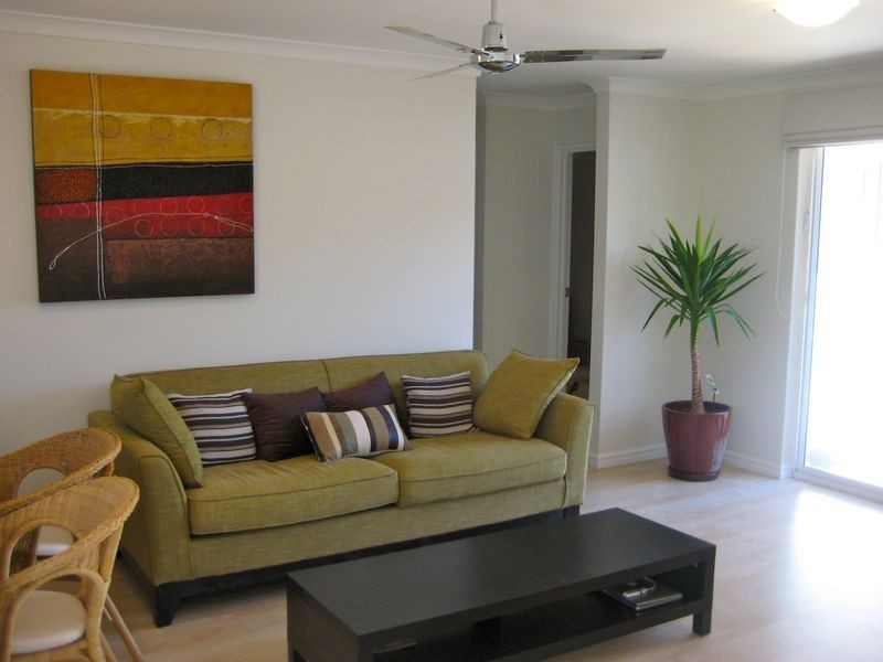 1/96 Green Street, Joondanna WA 6060