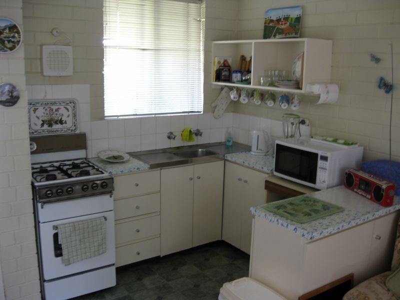 E9/47 Herdsman Parade, Wembley WA 6014