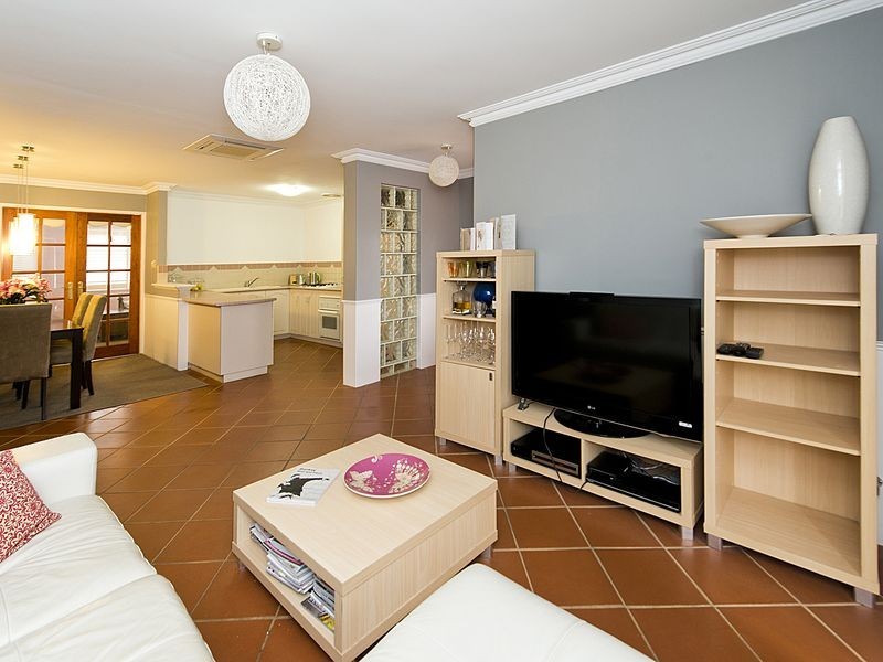 28/1 Moondine Drive, Wembley WA 6014