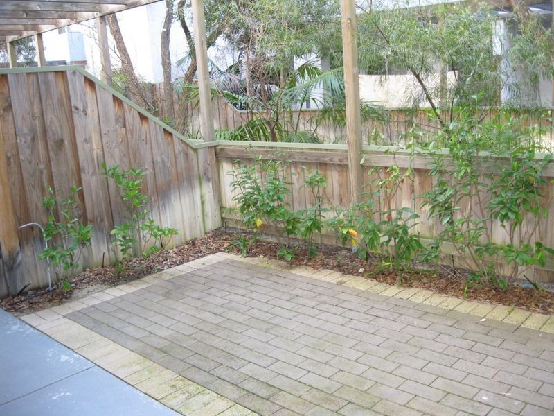 16 S/125 Herdsman Parade, Wembley WA 6014