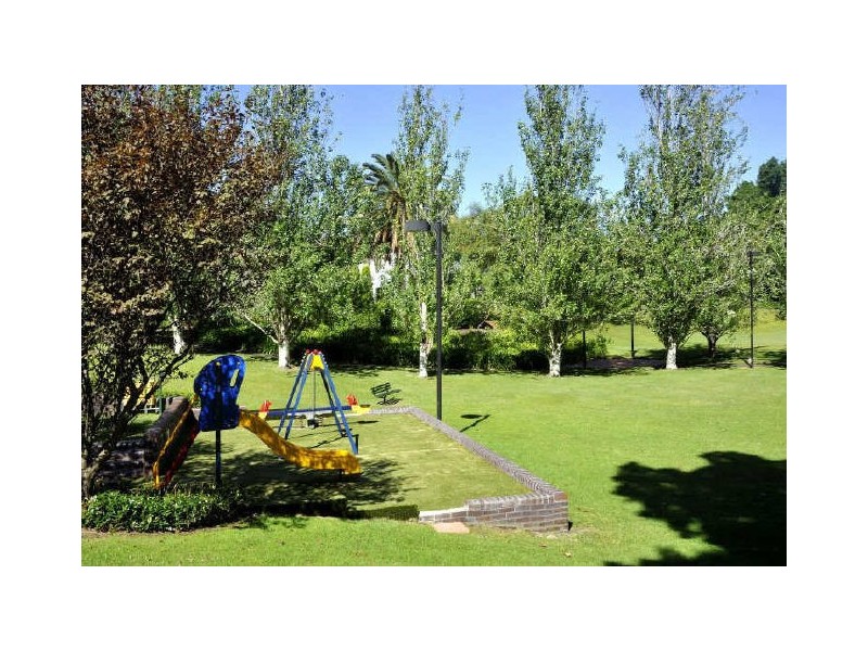 85 Brompton Rd, Kensington NSW 2033