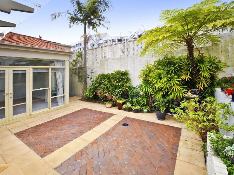 89 Brompton Road, Kensington NSW 2033