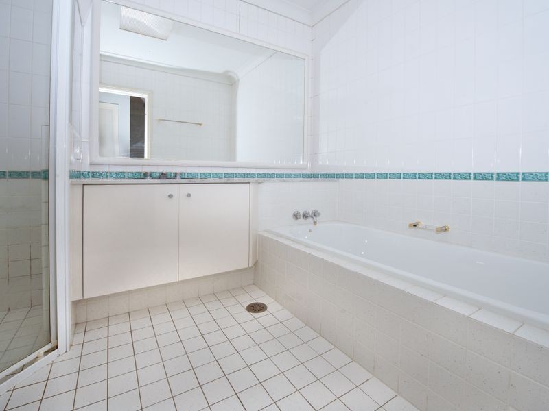 66 Brompton Road, Kensington NSW 2033