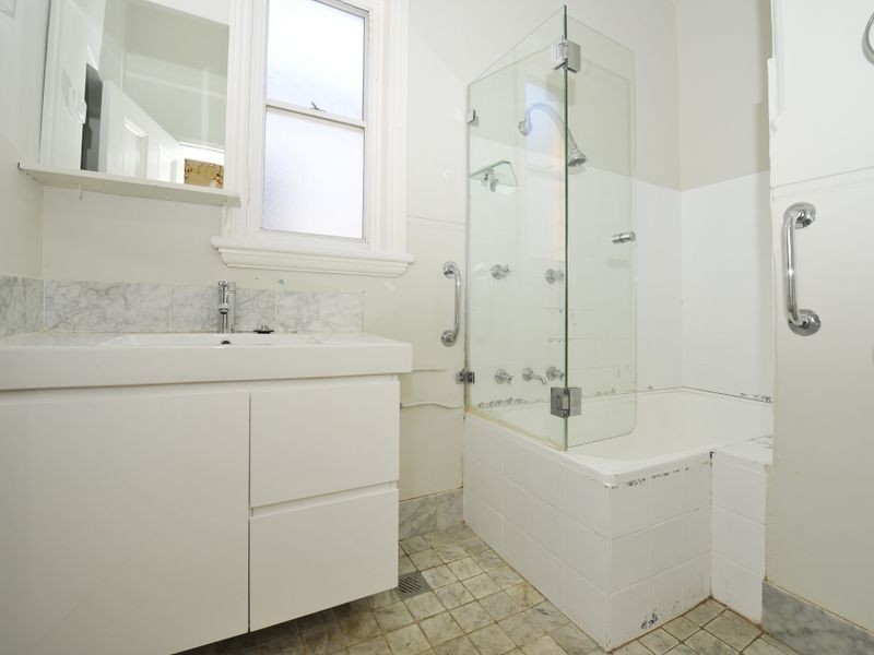 16 Grosvenor Street, Kensington NSW 2033
