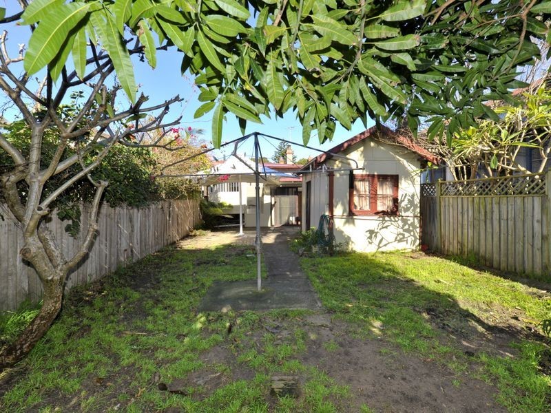 16 Grosvenor Street, Kensington NSW 2033