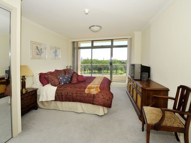 801/97 Brompton Road, Kensington NSW 2033