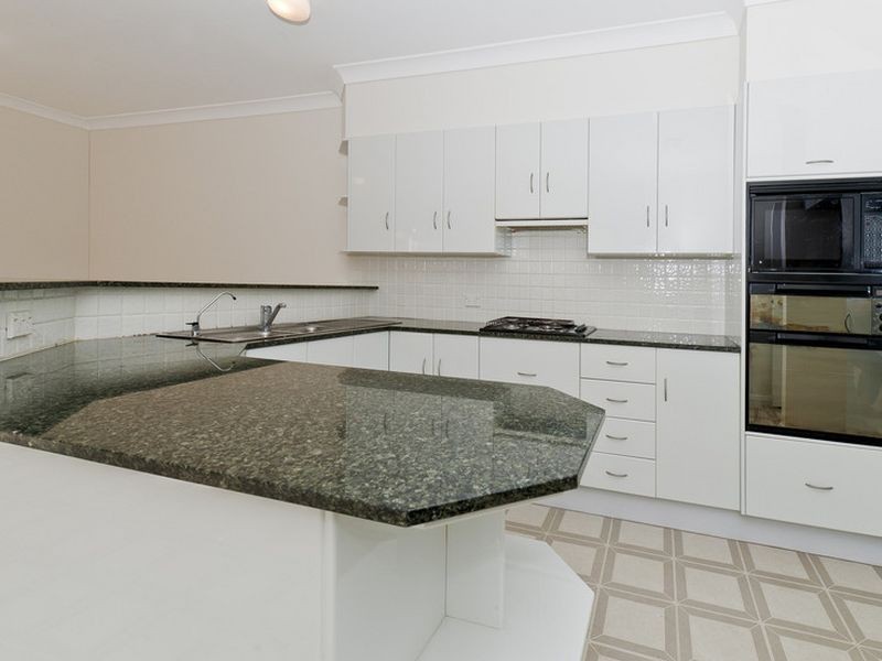 60 Brompton Road, Kensington NSW 2033