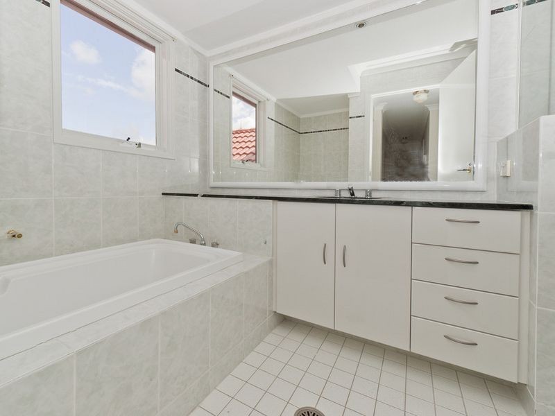 60 Brompton Road, Kensington NSW 2033