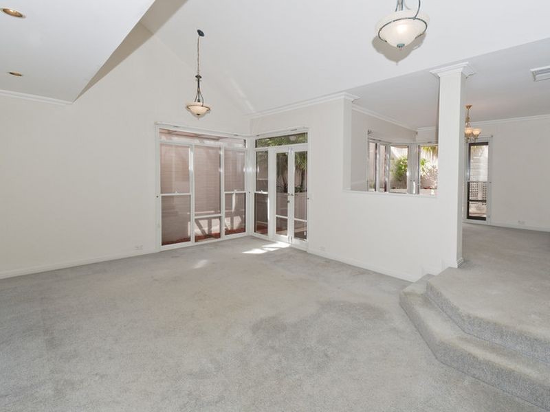 60 Brompton Road, Kensington NSW 2033