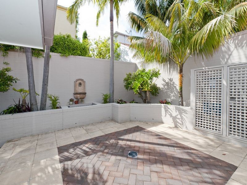 60 Brompton Road, Kensington NSW 2033