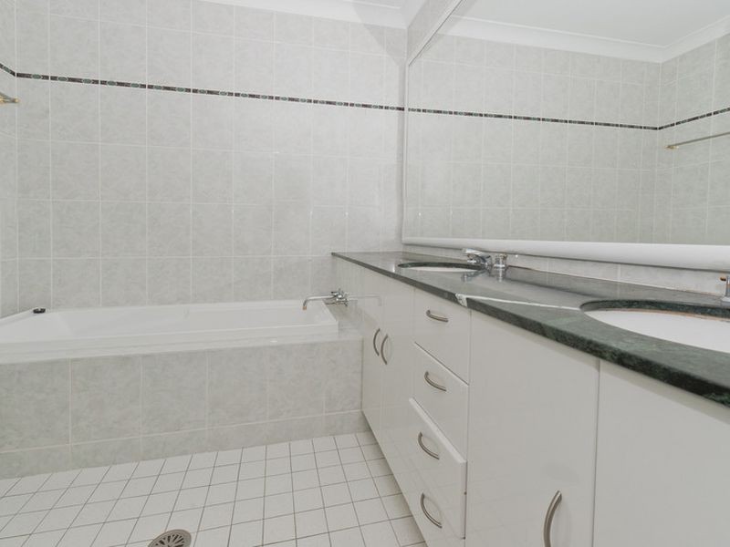 60 Brompton Road, Kensington NSW 2033