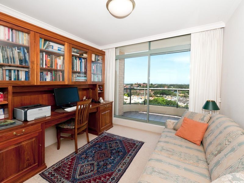 1203/95 Brompton Road, Kensington NSW 2033