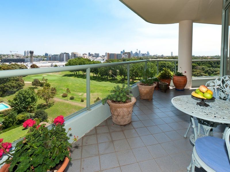 1203/95 Brompton Road, Kensington NSW 2033