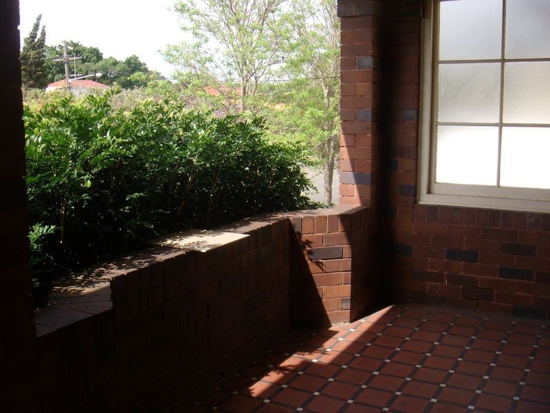 63 Florence Ave, Eastlakes NSW 2018