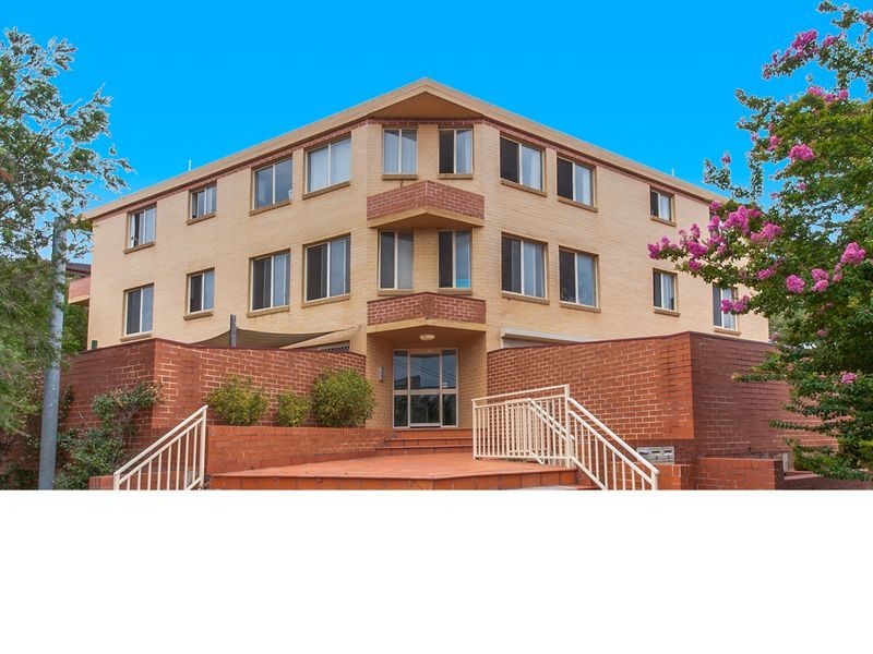 8/1 Tay Street, Kensington NSW 2033