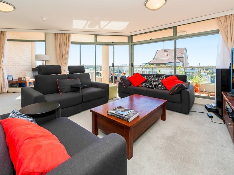 1302/97 Brompton road, Kensington NSW 2033