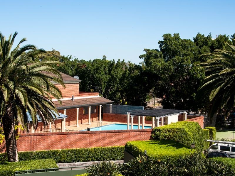 203/7 Black Lion Place, Kensington NSW 2033