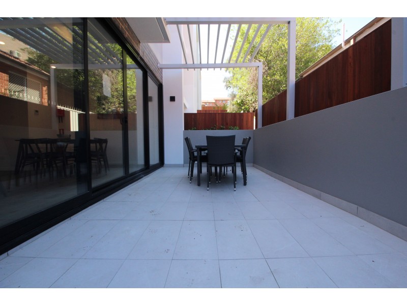 66 – 68 Barker Street, Kingsford NSW 2032