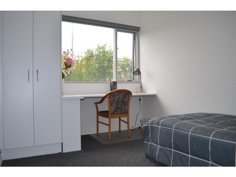 6 Gwynne Street, Gwynneville NSW 2500