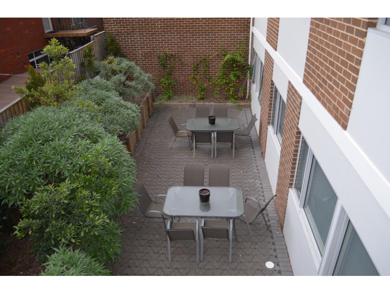 6 Gwynne Street, Gwynneville NSW 2500