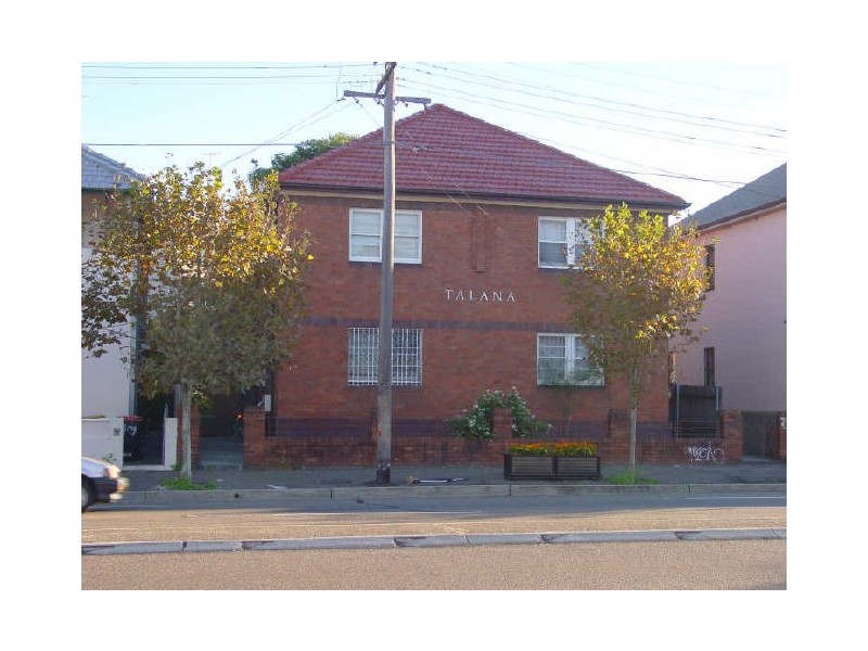 177 Anzac Pde, Kensington NSW 2033