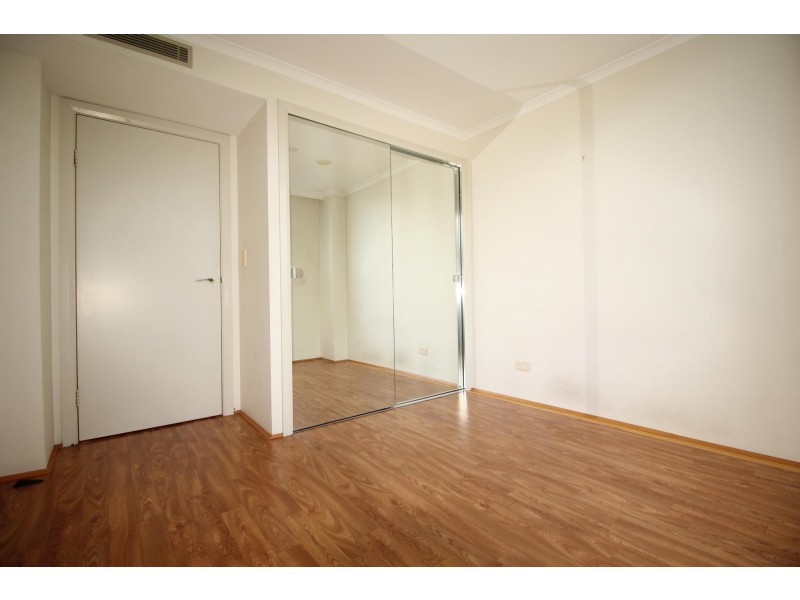 203/3 Blacklion Place, Kensington NSW 2033