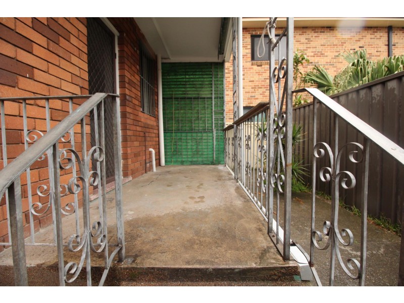 11 Meridian Street, Eastlakes NSW 2018