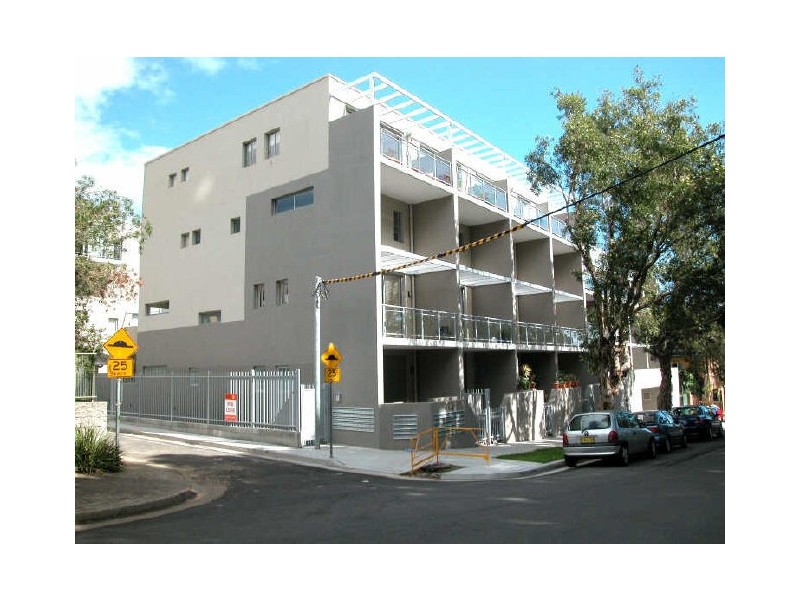 110 Wellington St, Waterloo NSW 2017