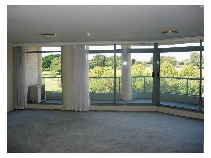 95 Brompton Rd, Kensington NSW 2033