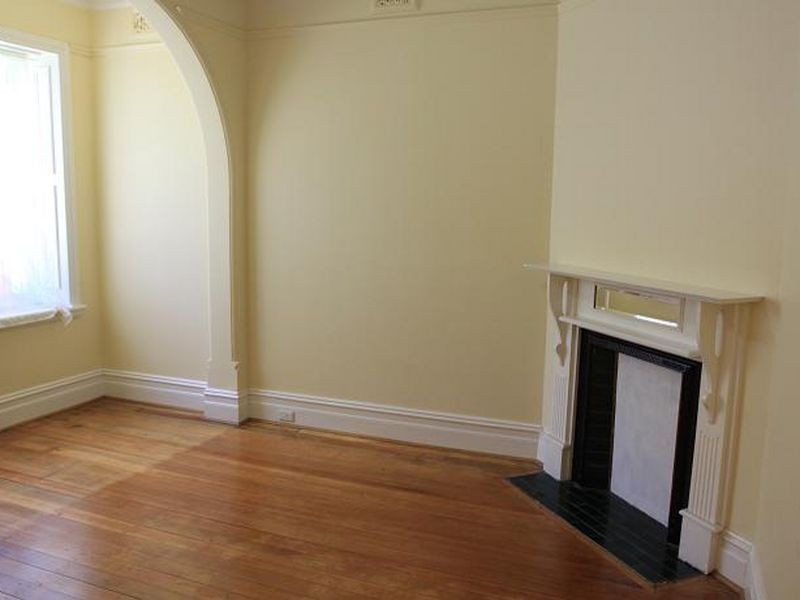 16 Grosvenor, Kensington NSW 2033