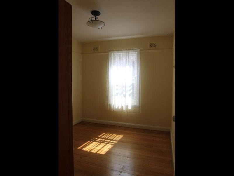 16 Grosvenor, Kensington NSW 2033