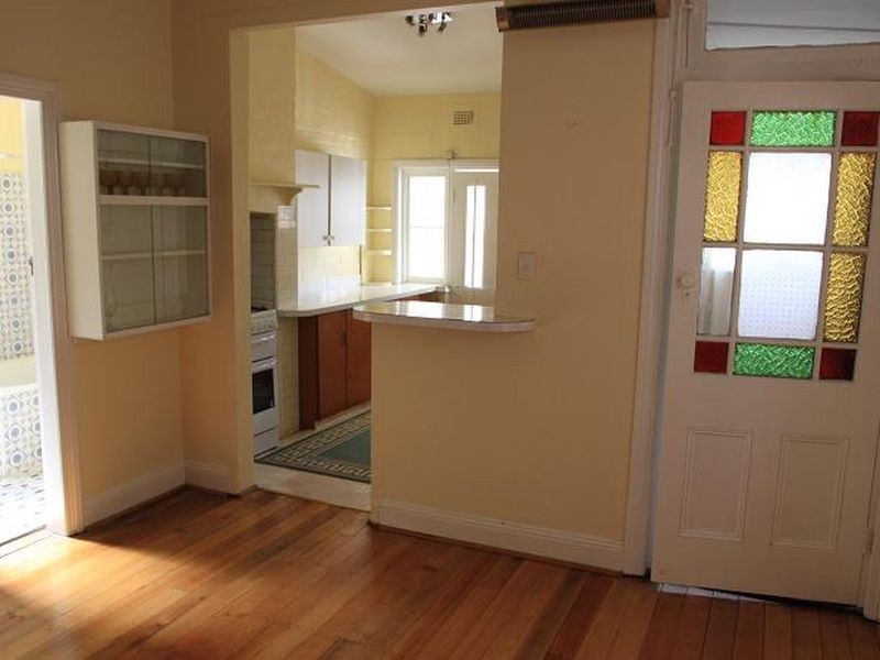 16 Grosvenor, Kensington NSW 2033