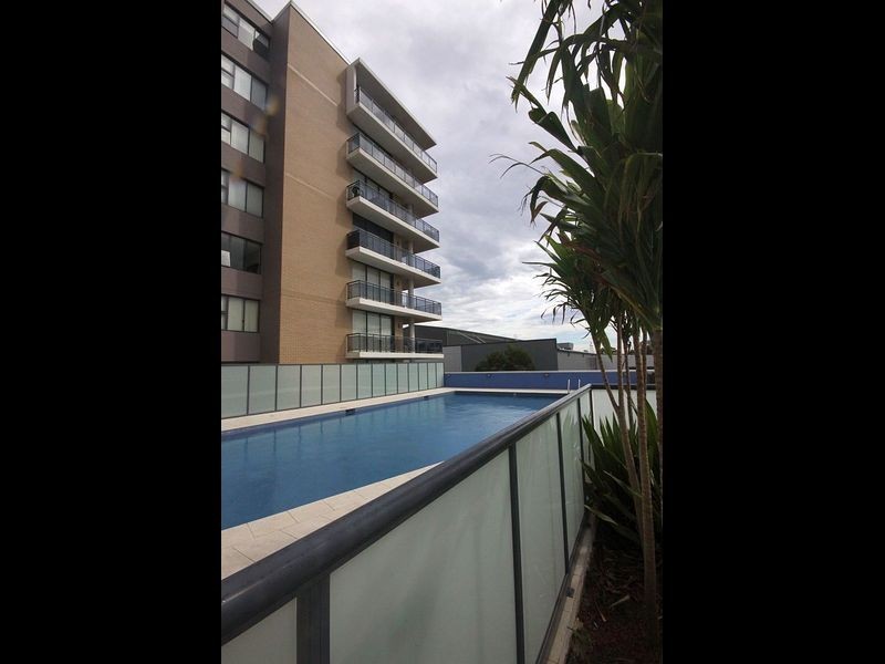 1 Bourke Street, Mascot NSW 2020
