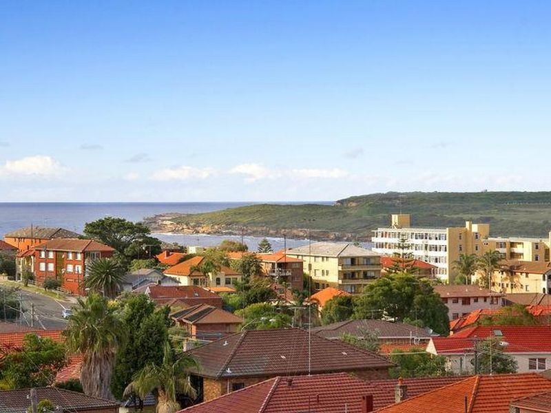 2/6 Second Avenue, Maroubra NSW 2035