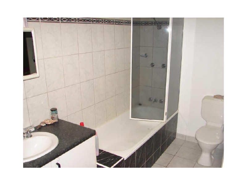 2/26 Forrest Parade, Bakewell NT 0832